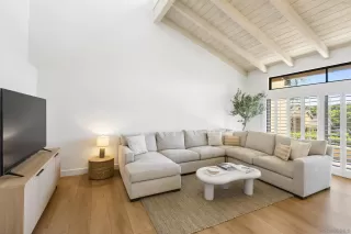 Photo #5: 250042073 Listing 