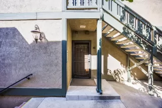 Photo #2: 250042173 Listing