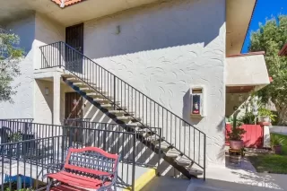 Photo #2: 250042175 Listing 