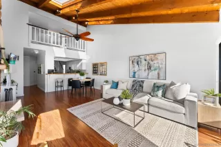 Photo #4: 250042216 Listing 