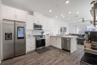 Photo #1: 250042217 Listing