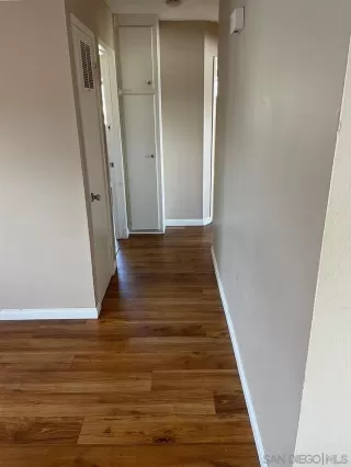 Photo #6: 250042232 Listing