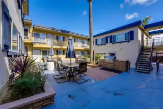 Photo #2: 250042239 Listing 