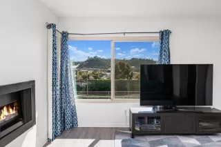 Photo #5: 250042273 Listing