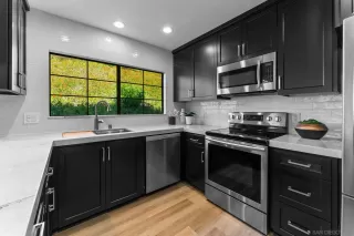 Photo #6: 250042300 Listing