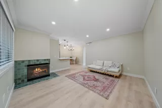Photo #2: 250042369 Listing