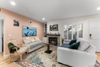 Photo #3: 250042379 Listing