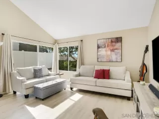 Photo #5: 250042388 Listing 