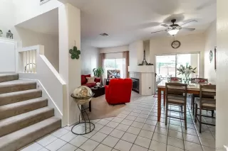 Photo #2: 250042407 Listing