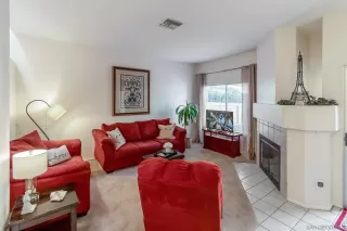 Photo #4: 250042407 Listing