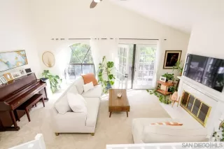 Photo #4: 250042446 Listing