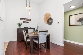 Photo #4: 250042449 Listing