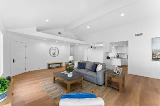 Photo #3: 250042465 Listing