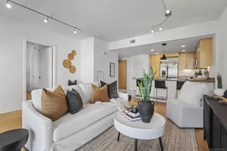 Photo #3: 250042470 Listing