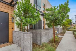 Photo #3: 250042479 Listing