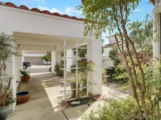 Photo #3: 250042495 Listing 