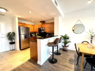 Photo #4: 250042499 Listing