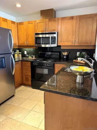 Photo #6: 250042499 Listing