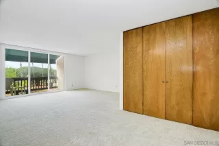 Photo #2: 250042500 Listing