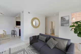 Photo #2: 250042507 Listing