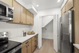 Photo #2: 250042554 Listing