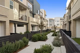 Photo #1: 250042556 Listing