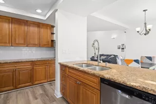 Photo #6: 250042560 Listing 