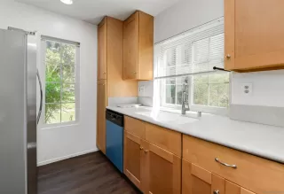 Photo #6: 250042592 Listing