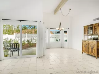 Photo #5: 250042594 Listing 