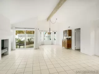 Photo #6: 250042594 Listing 