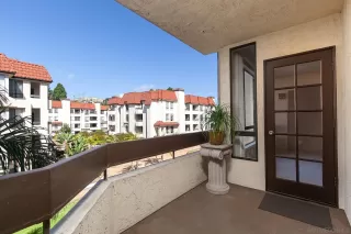 Photo #1: 250042598 Listing 