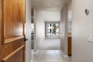 Photo #3: 250042598 Listing 