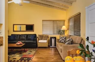 Photo #4: 250042599 Listing