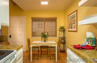 Photo #6: 250042599 Listing