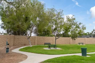 Photo #1: 250042626 Listing 