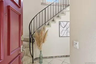 Photo #3: 250042643 Listing 