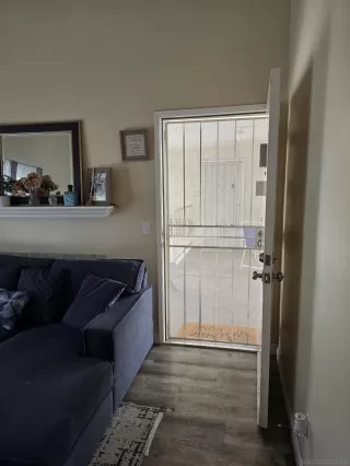 Photo #2: 250042646 Listing