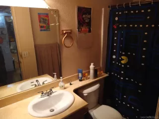 Photo #4: 250042654 Listing