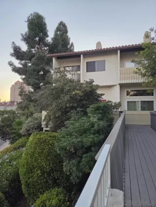 Photo #2: 250042669 Listing
