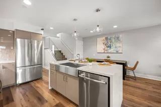 Photo #4: 250042697 Listing