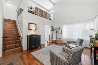 Photo #2: 250042698 Listing 