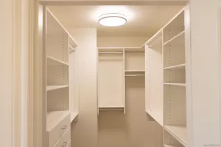 Photo #6: 250042705 Listing