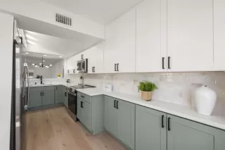 Photo #6: 250042713 Listing