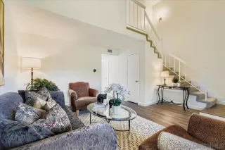 Photo #1: 250042734 Listing 