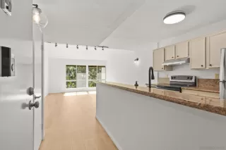 Photo #2: 250042736 Listing