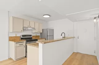 Photo #3: 250042736 Listing