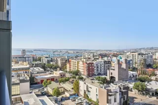 Photo #5: 250042762 Listing