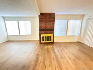 Photo #3: 250042766 Listing