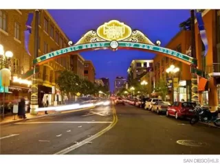 Photo #5: 250042783 Listing