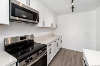 Photo #3: 250042786 Listing 